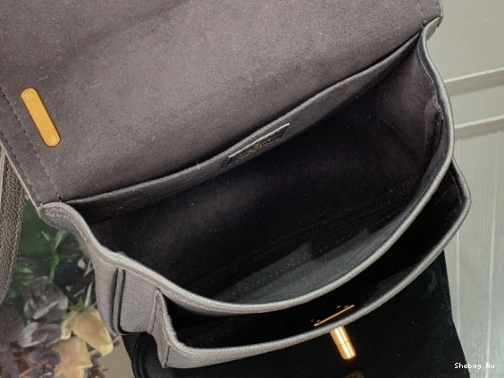 LOUIS PM LOCKME CHAIN VUITTON 0815